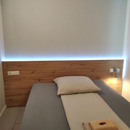 Sroom 118 And 119 In Center Reutlingen Eksteriør bilde